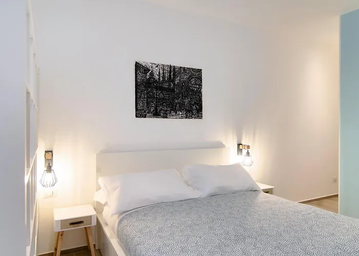 Hostini 2 - Downtown Appartement